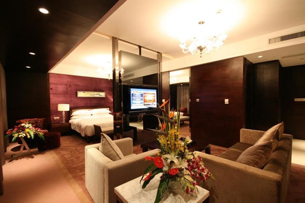 Four Seasons Rayli Hotel Нинбо Экстерьер фото