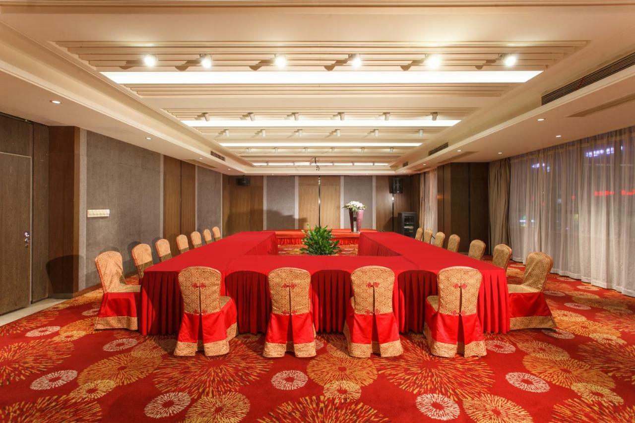Four Seasons Rayli Hotel Нинбо Экстерьер фото